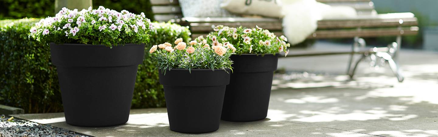 green basics top planter 30cm living black