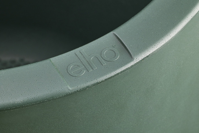 june round high 40cm smaragdgroen - elho® - Give room to nature
